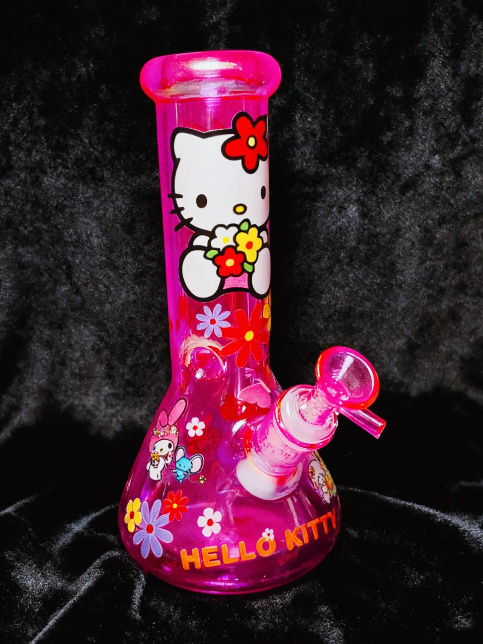 10 Inch 5mm Hot Pink Iridescent Hello Kitty Beaker Bong
