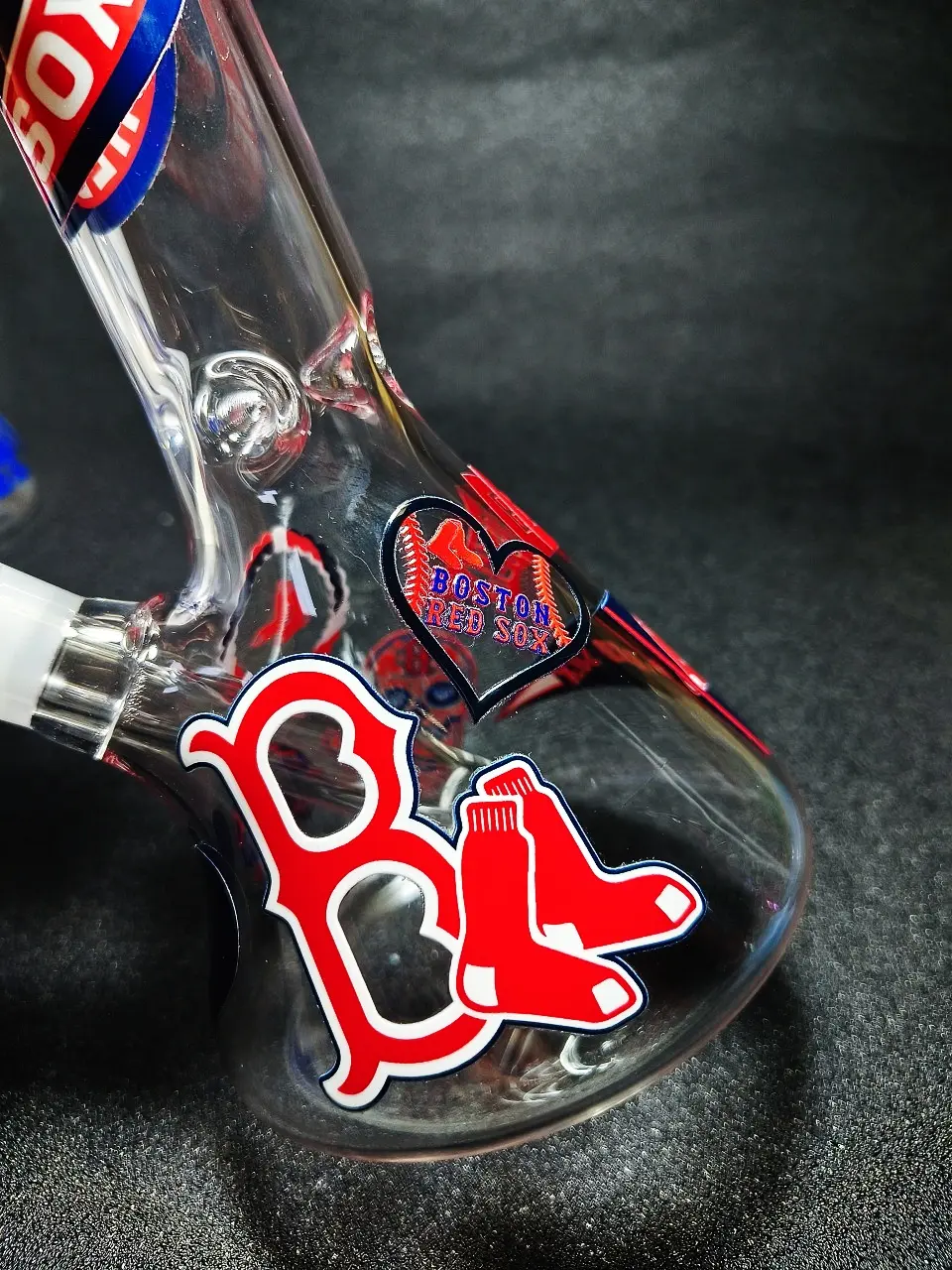 10 Inch Boston Red Sox Inspired Beaker Glass Bong - Image 6