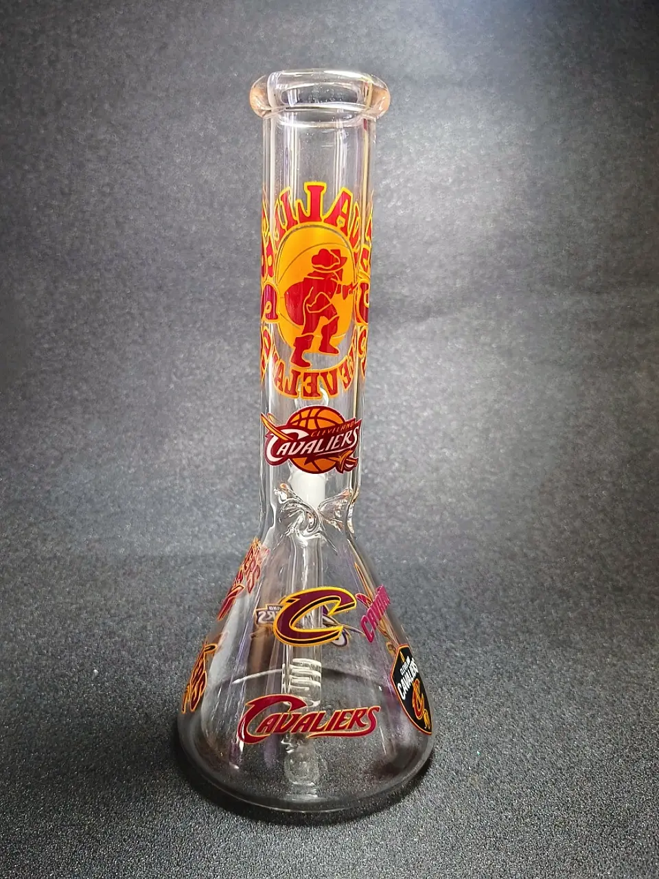 10-Inch Cleveland Cavaliers-Inspired Beaker Glass Bong - Image 3
