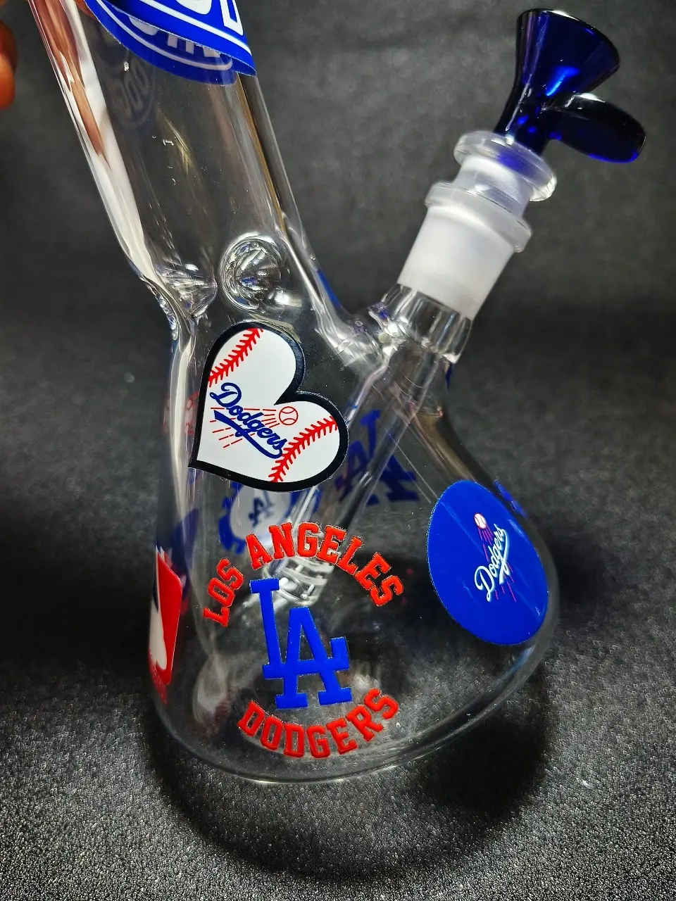 10-Inch LA Dodgers Beaker Glass Bong - Image 6