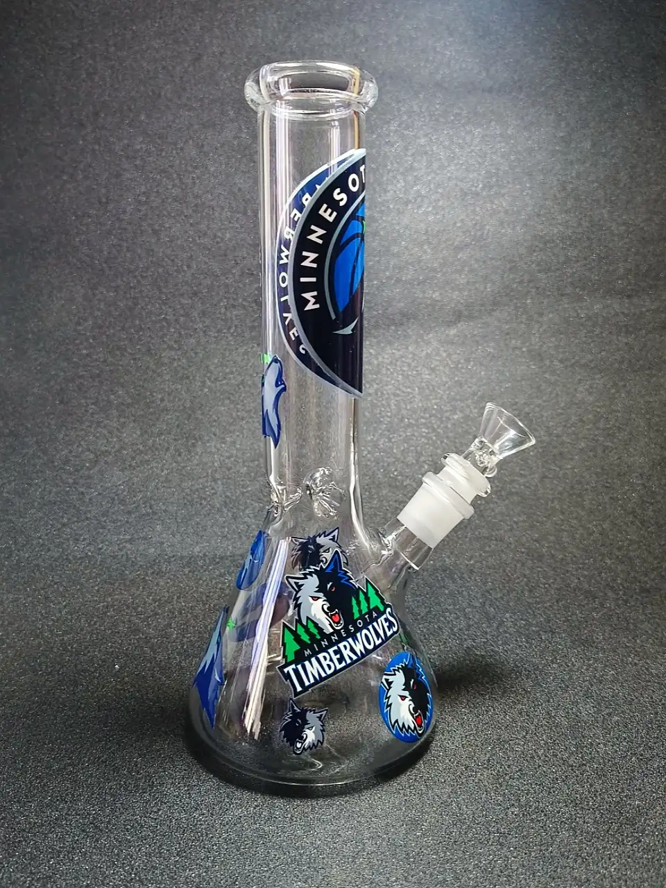 10-Inch Minnesota Timberwolves-Inspired Beaker Glass Bong - Image 2