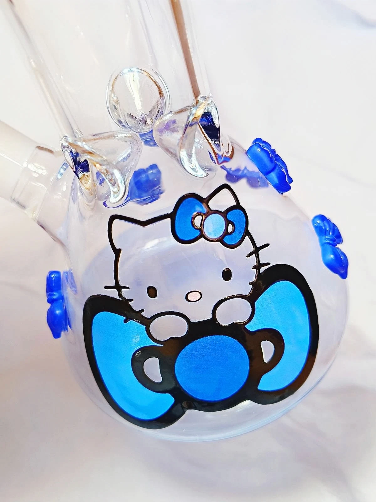 9.5 Inch Blue Hello Kitty Borosilicate Glass Beaker Bong with 3D Bow Accents - Image 2