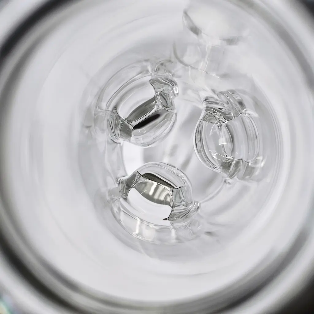 12 Inch Clear Borosilicate Glass Beaker Bong with 9mm Thick Glass - Image 9