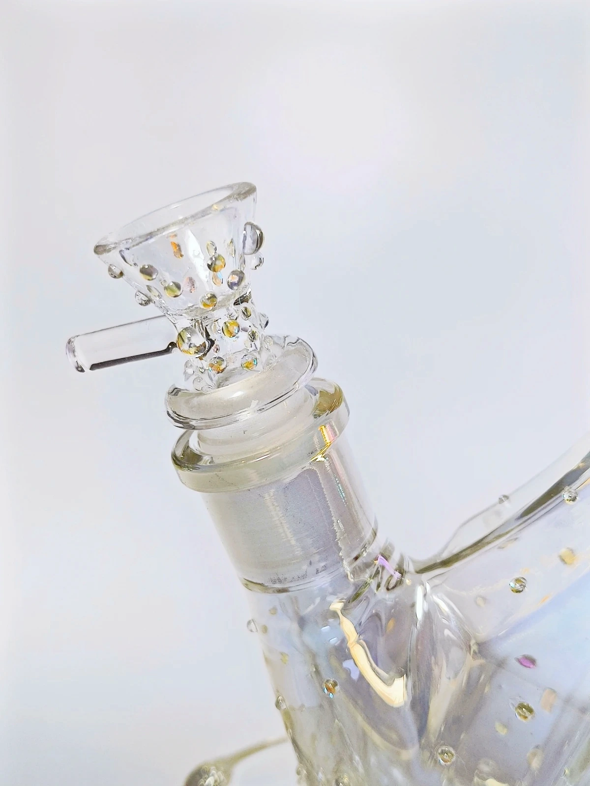 12 Inch Iridescent Borosilicate Glass Curve Bong with Mermaid Beads - Image 6