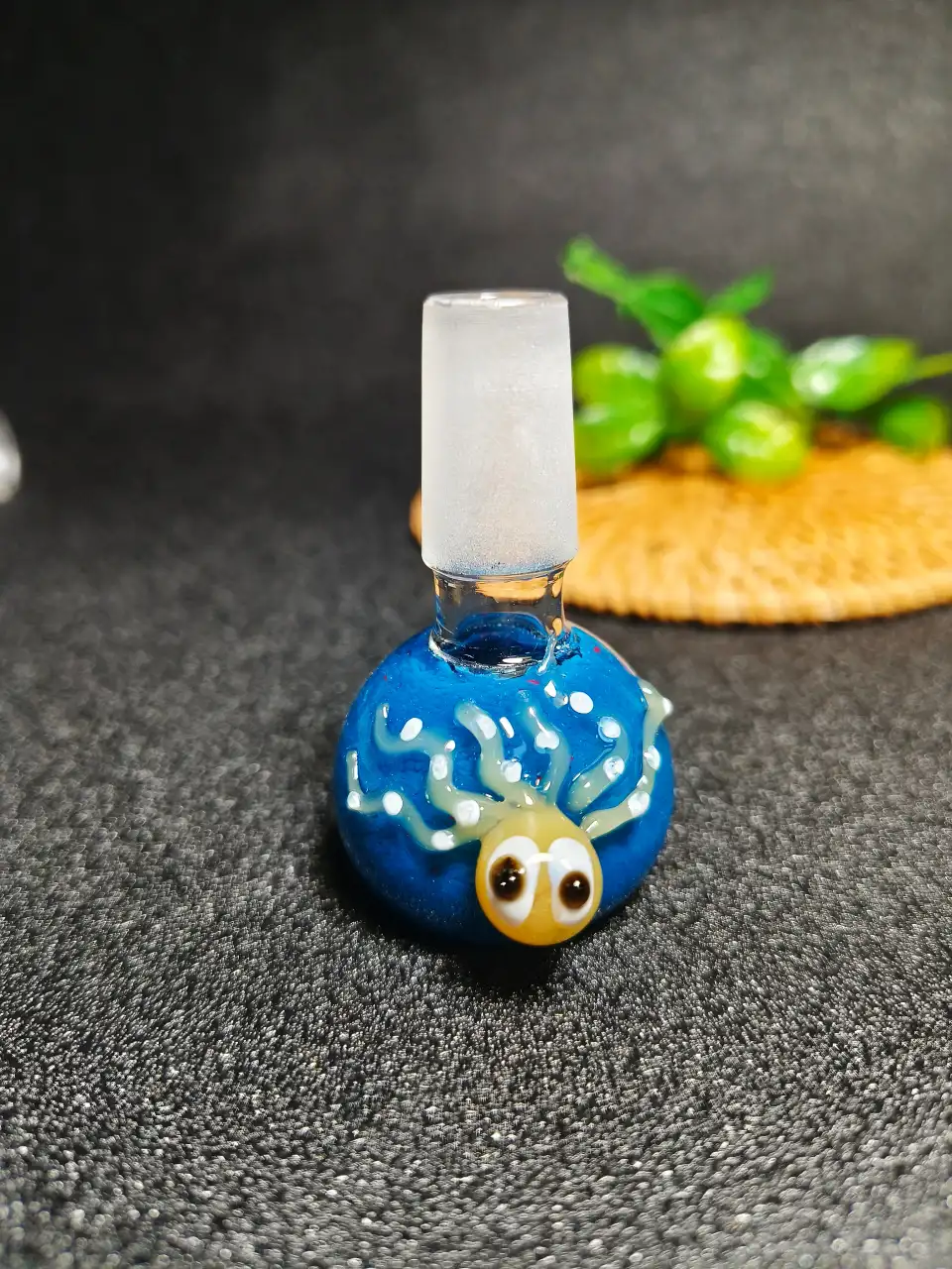 14mm Male Octopus Borosilicate Glass Bong Bowl - Image 5