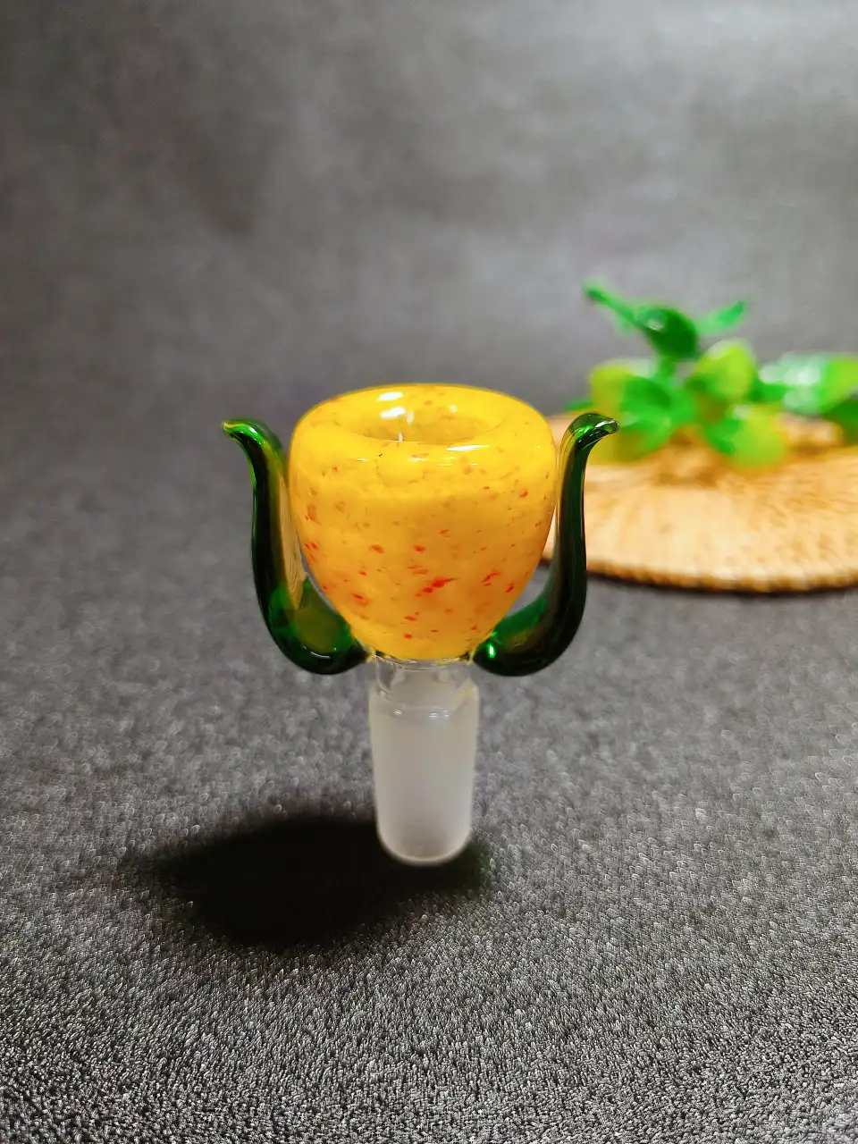 14mm Male Tulip Bowl with Green Leaf Handles