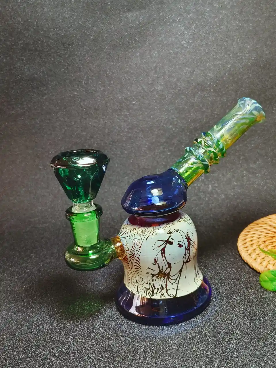 14mm Male Diamond-Cut Borosilicate Glass Bong Bowl - Image 8