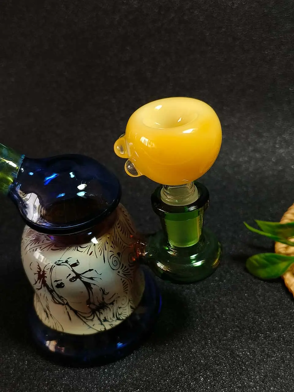 14mm Male Colorful Borosilicate Glass Bong Bowl - Image 4