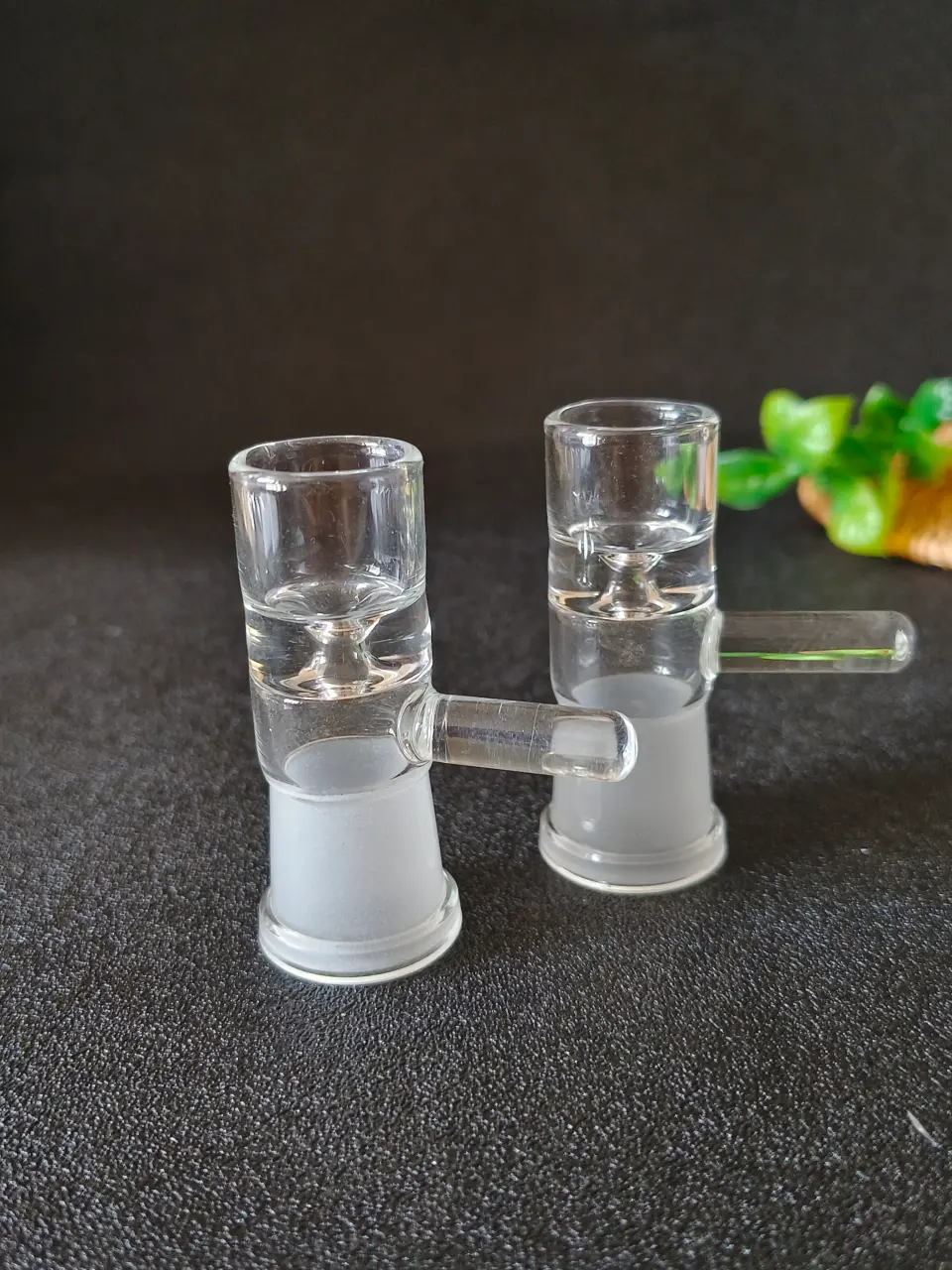 Classic Clear Borosilicate Glass Bong Bowl with 18mm Female Joint - Image 2