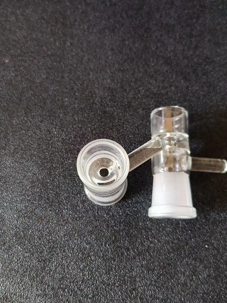 Classic Clear Borosilicate Glass Bong Bowl with 18mm Female Joint - Image 3