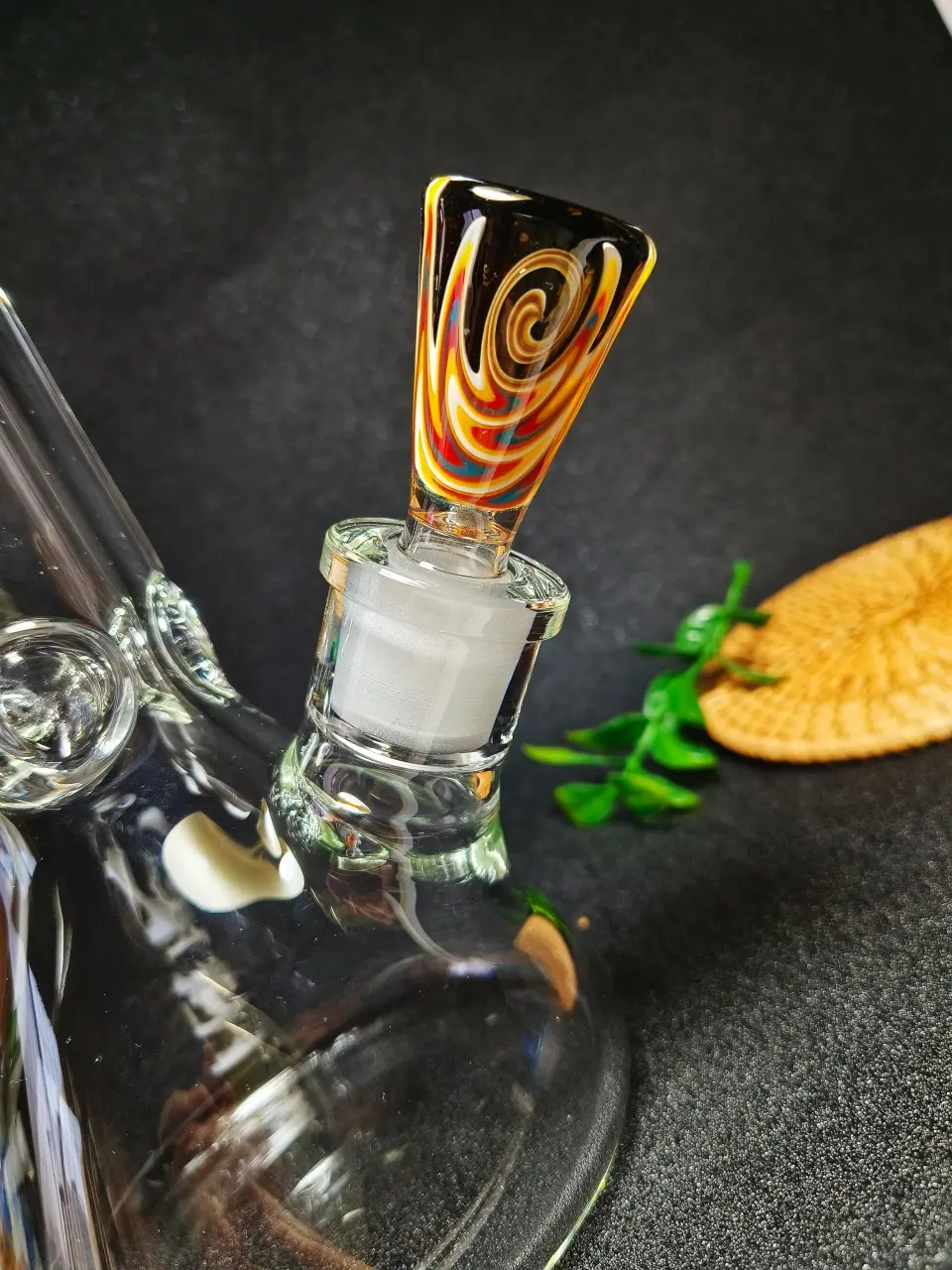18mm Male Flame Wig Wag Deep Glass Bong Bowl - Image 2