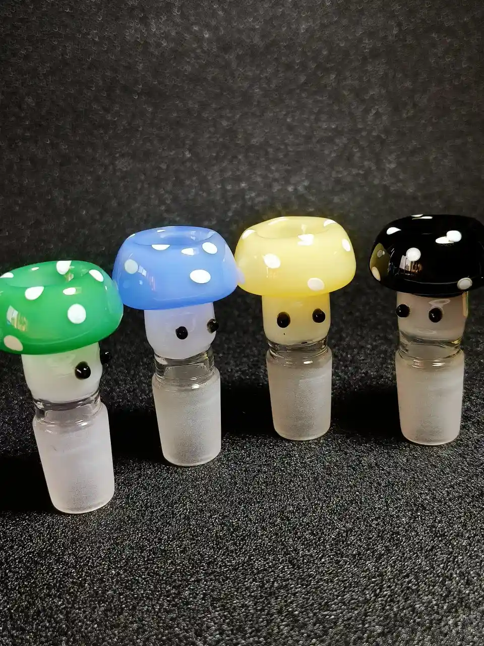 18mm Male Polka Dot Mushroom Borosilicate Glass Bong Bowl