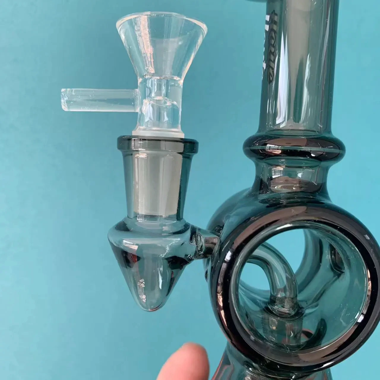 6.3-Inch Mini Black Hollow Loop Bong with Disc Perc and Recycler - Image 4