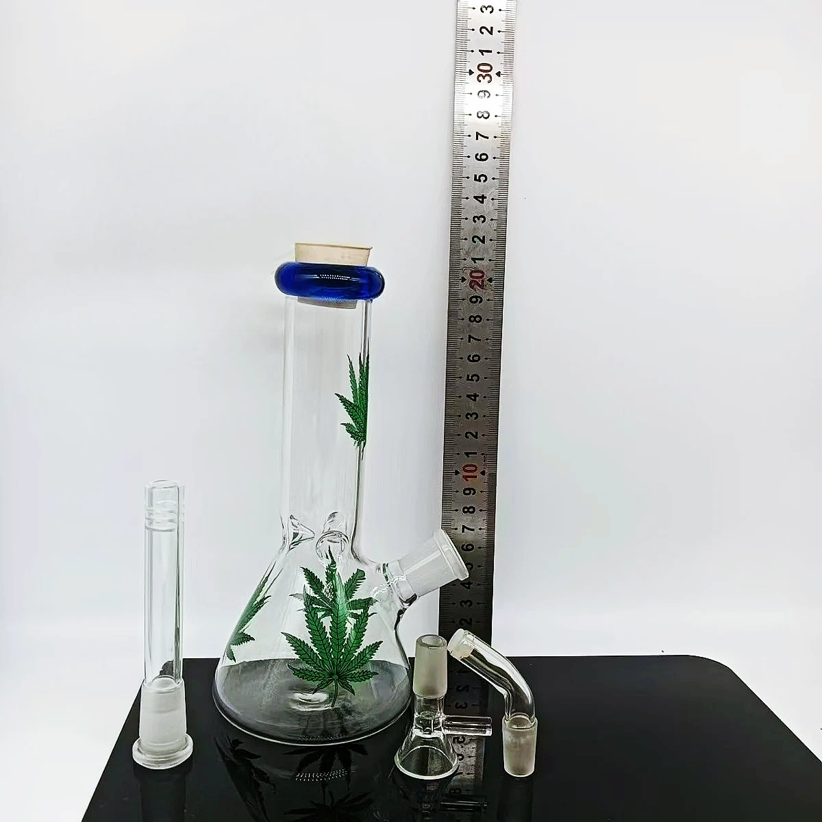 8-Inch Borosilicate Glass Beaker Bong with Green Leaf Design - Image 3