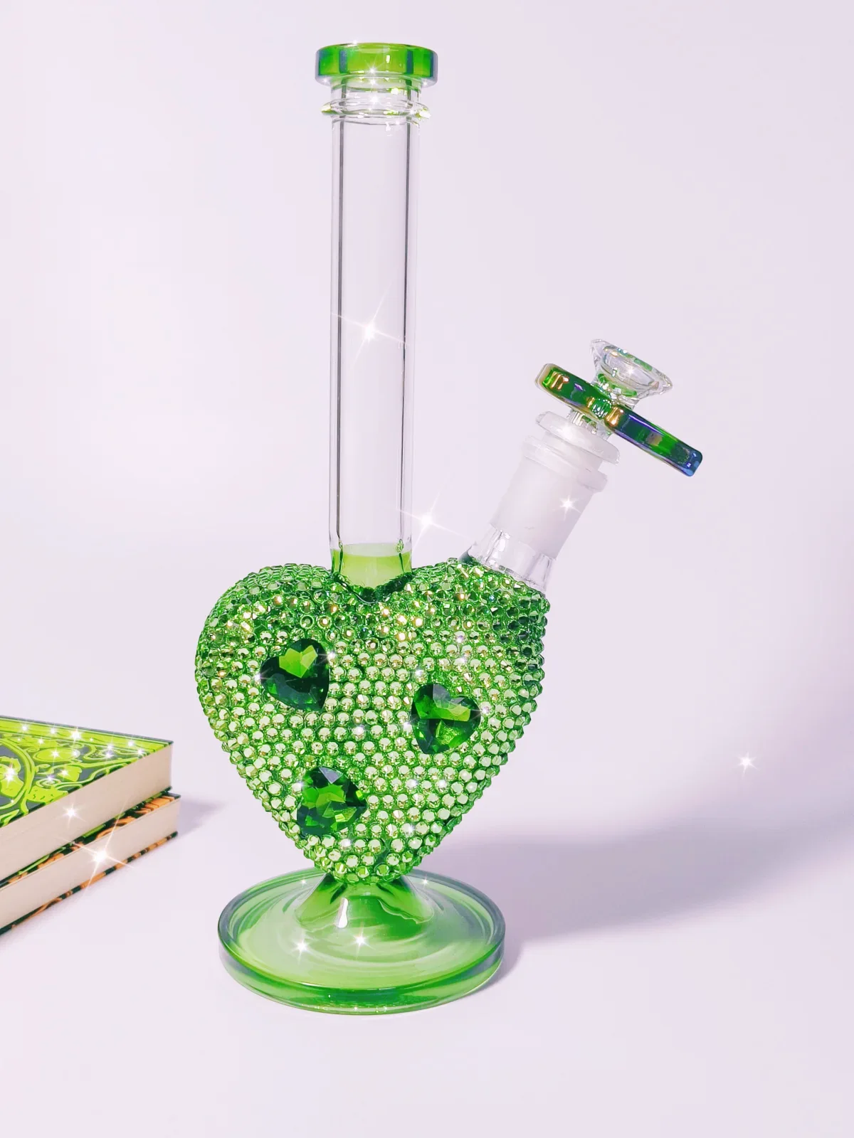 9.5-Inch Green Heart Rhinestone Borosilicate Glass Bong - Image 4