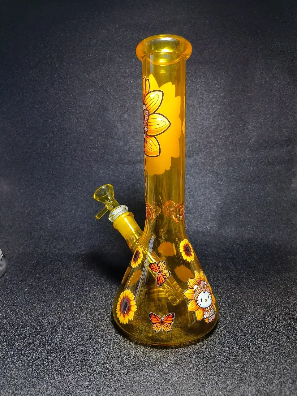 10-Inch Hello Kitty Sunflower Butterfly Fairy Beaker Bong - Image 3