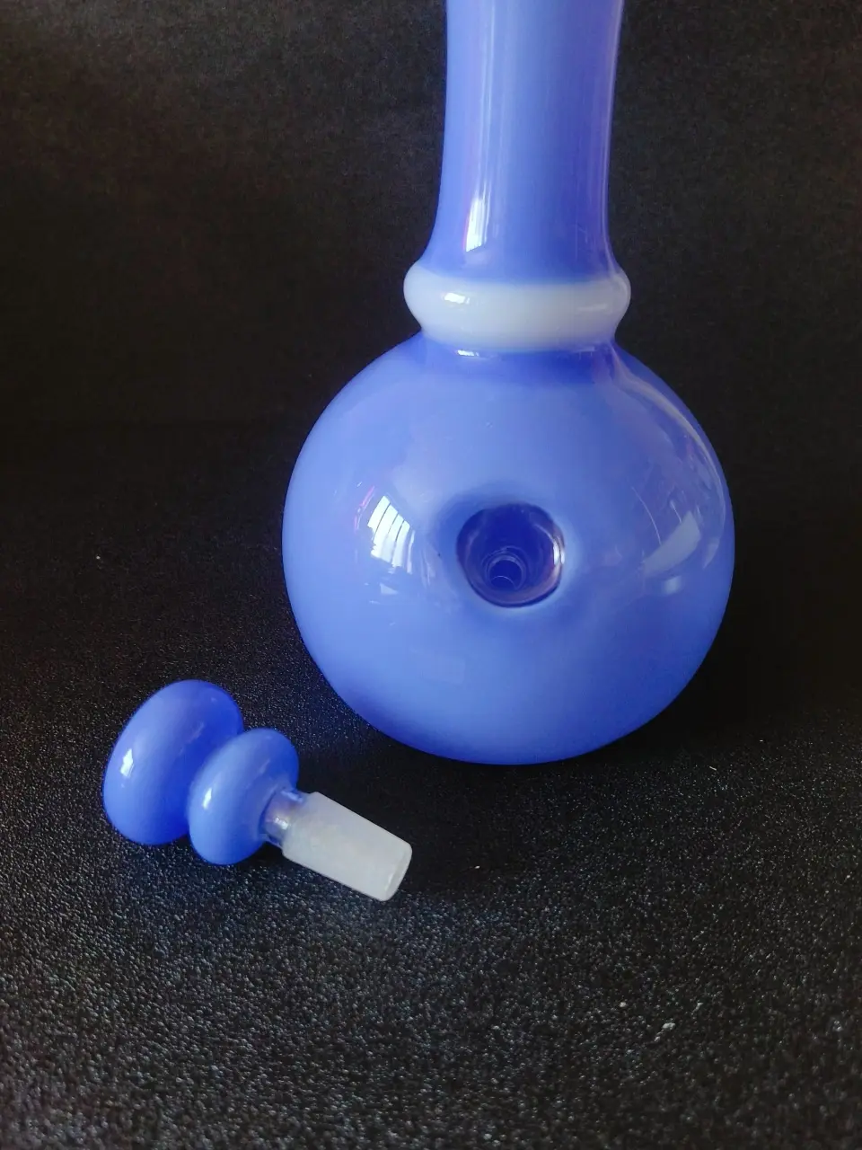 8-Inch Opaline Milky Blue Vase-Style Glass Bong - Image 4