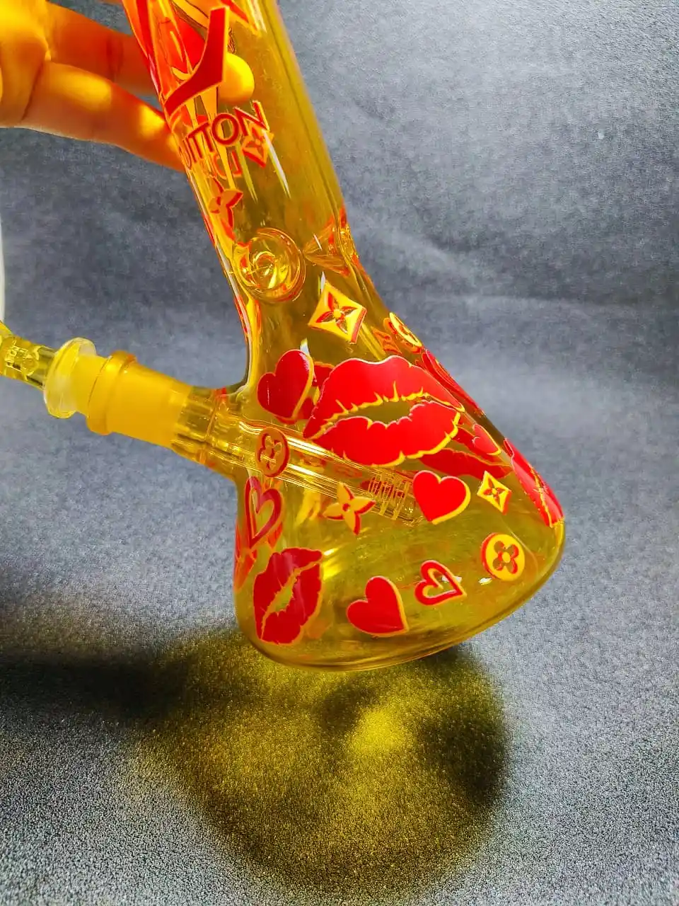 Betty Boop Honey Beaker Glass Bong with LV-Inspired Monogram - Image 6