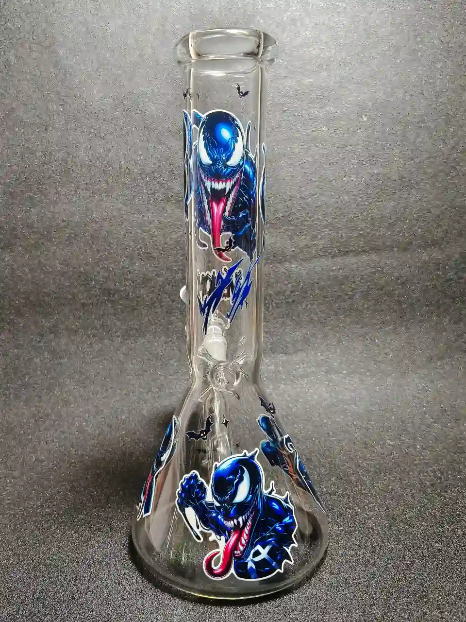 10-Inch Venom Face Beaker Glass Bong with Ice Pinches - Image 3