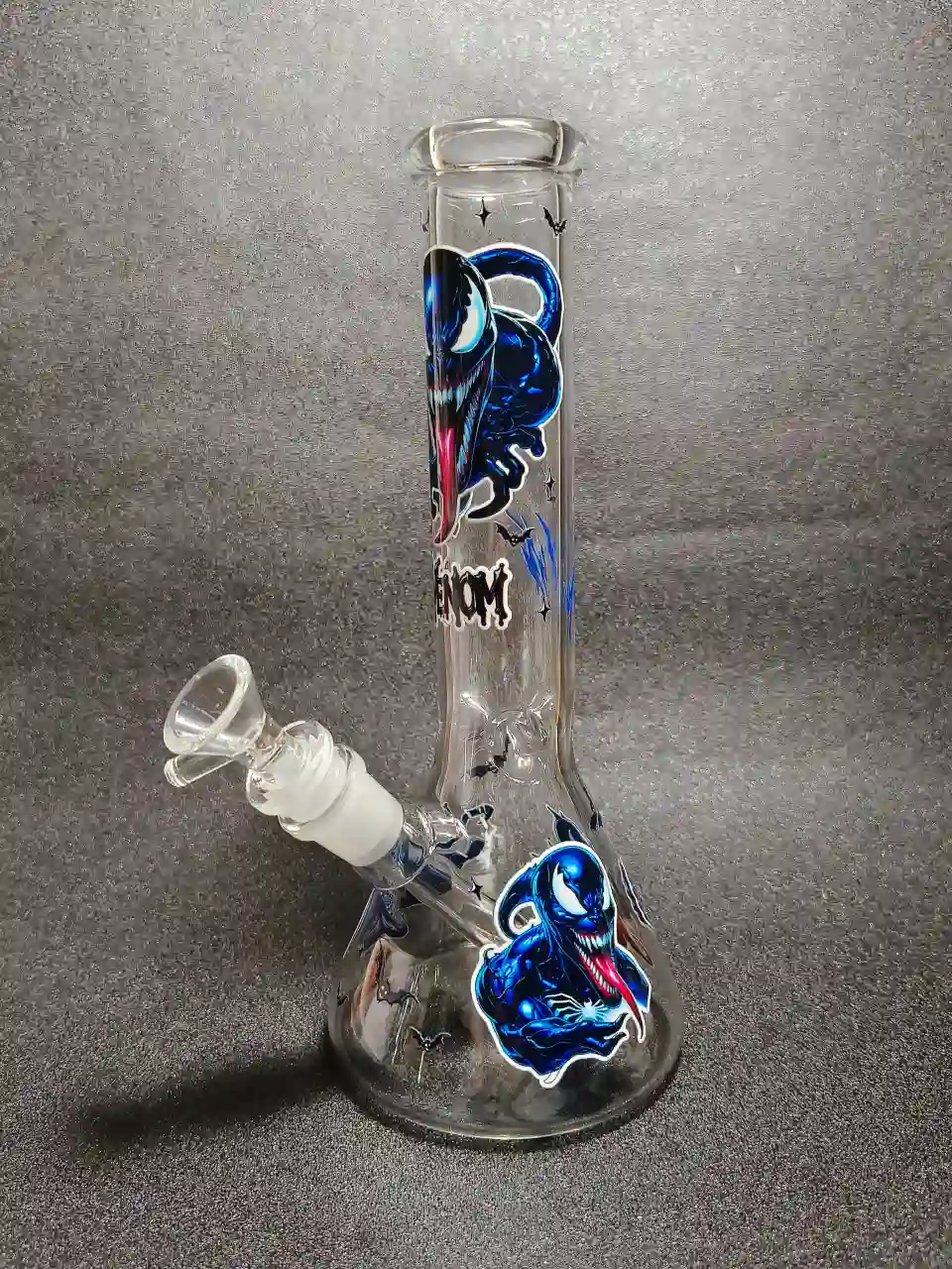 10-Inch Venom Face Beaker Glass Bong with Ice Pinches - Image 4