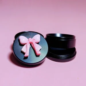 Black Metal 4-Piece Grinder with Pink Bow, 4cm