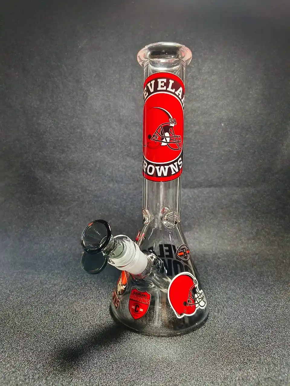 10 Inch Cleveland Browns NFL Beaker Glass Bong - Image 4