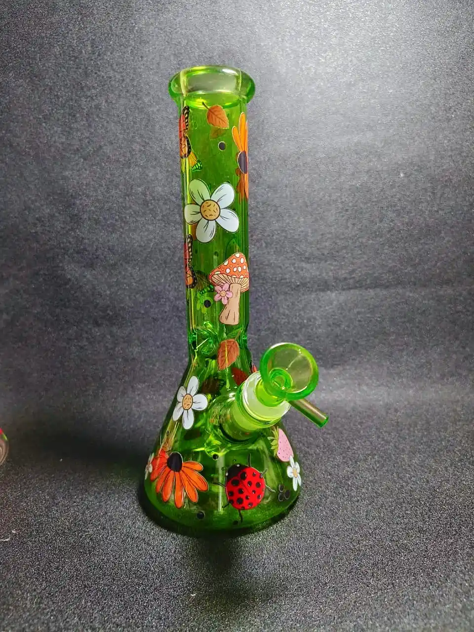 10 Inch Emerald Green Forest Mushroom Beaker Glass Bong