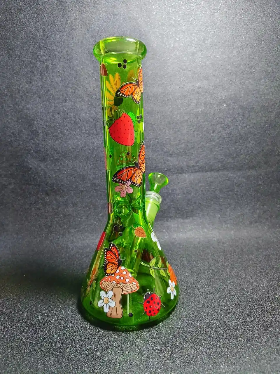 10 Inch Emerald Green Forest Mushroom Beaker Glass Bong - Image 3