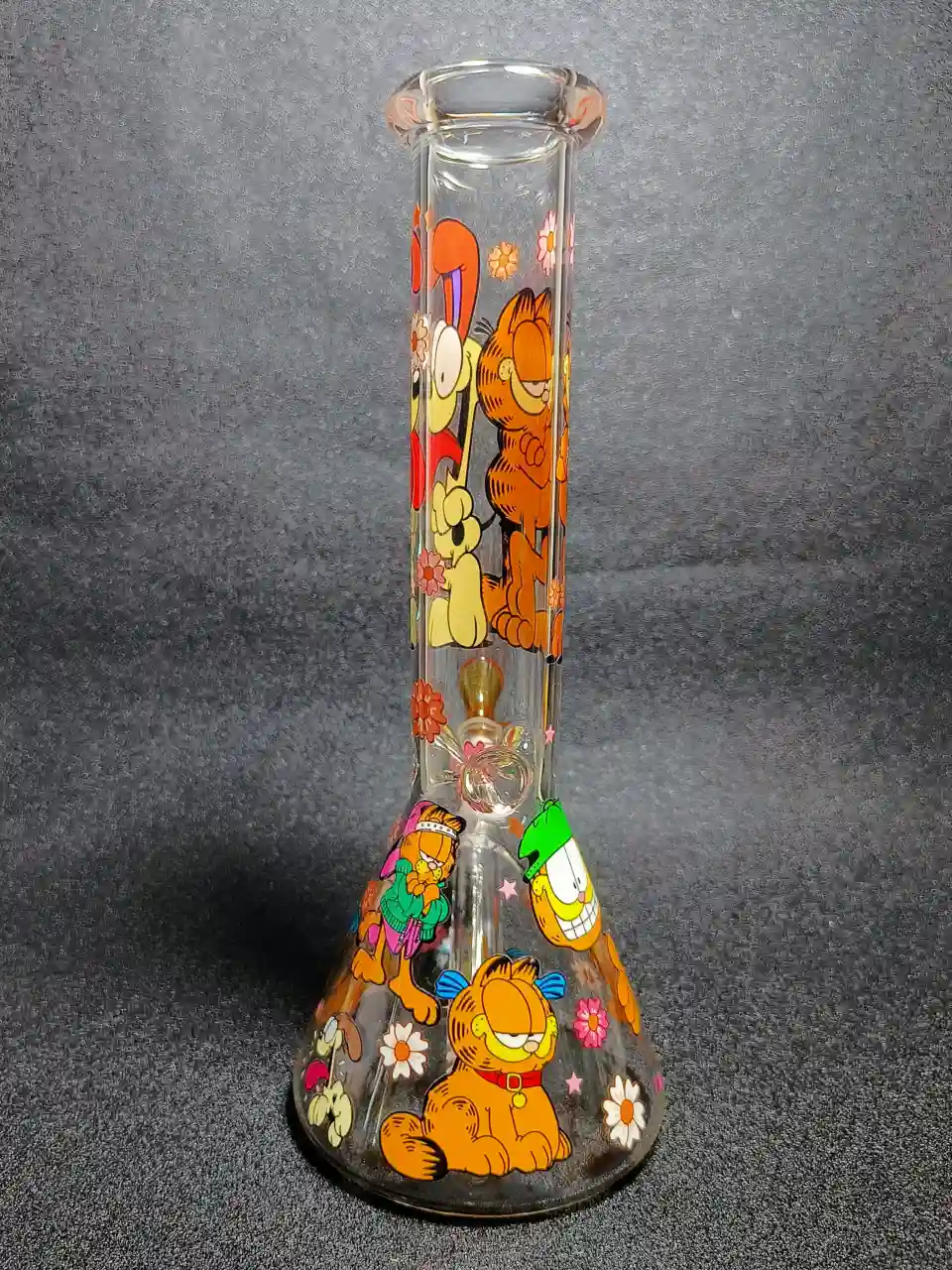 Garfield Comic Cat Floral 10-Inch Beaker Glass Bong - Image 3
