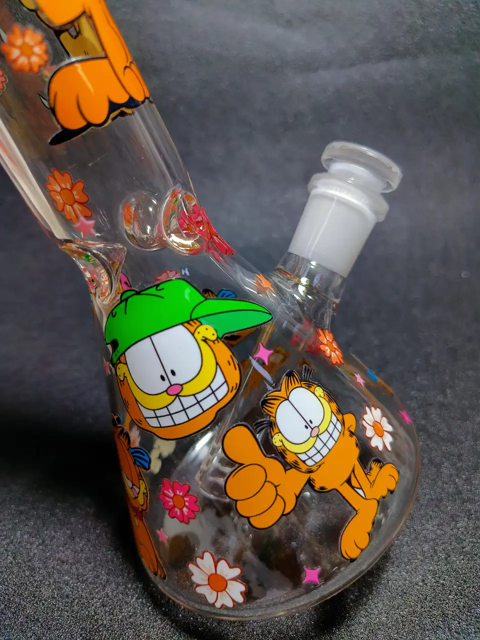 Garfield Comic Cat Floral 10-Inch Beaker Glass Bong - Image 7