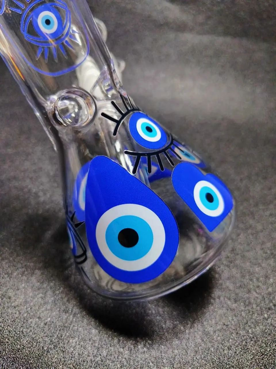 8 Inch Hamsa Hand Evil Eye Beaker Glass Bong - Image 6