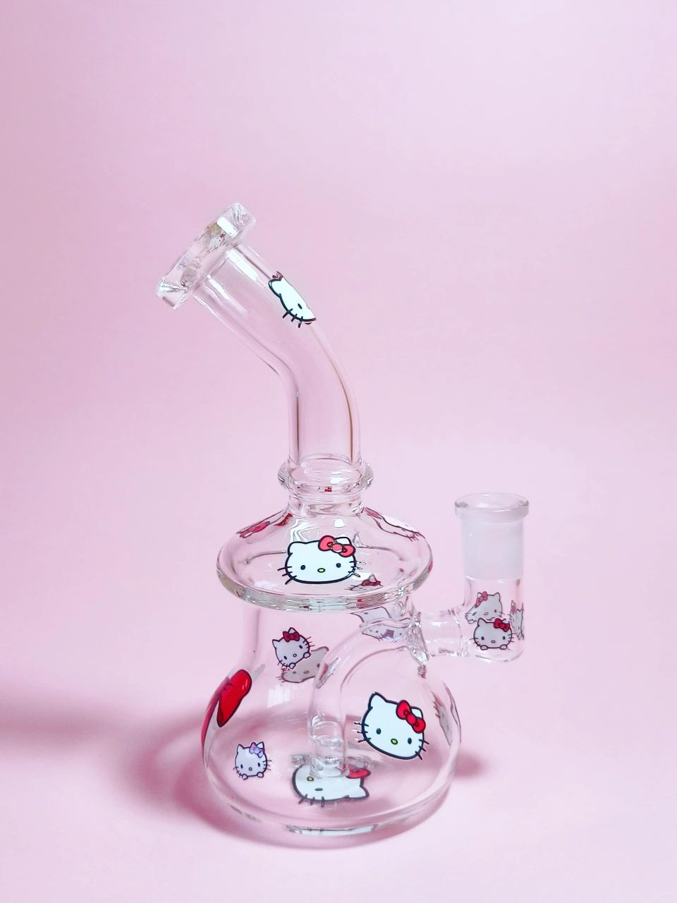 7.5 Inch Hello Kitty Borosilicate Glass Bong with Red Kitty Heads