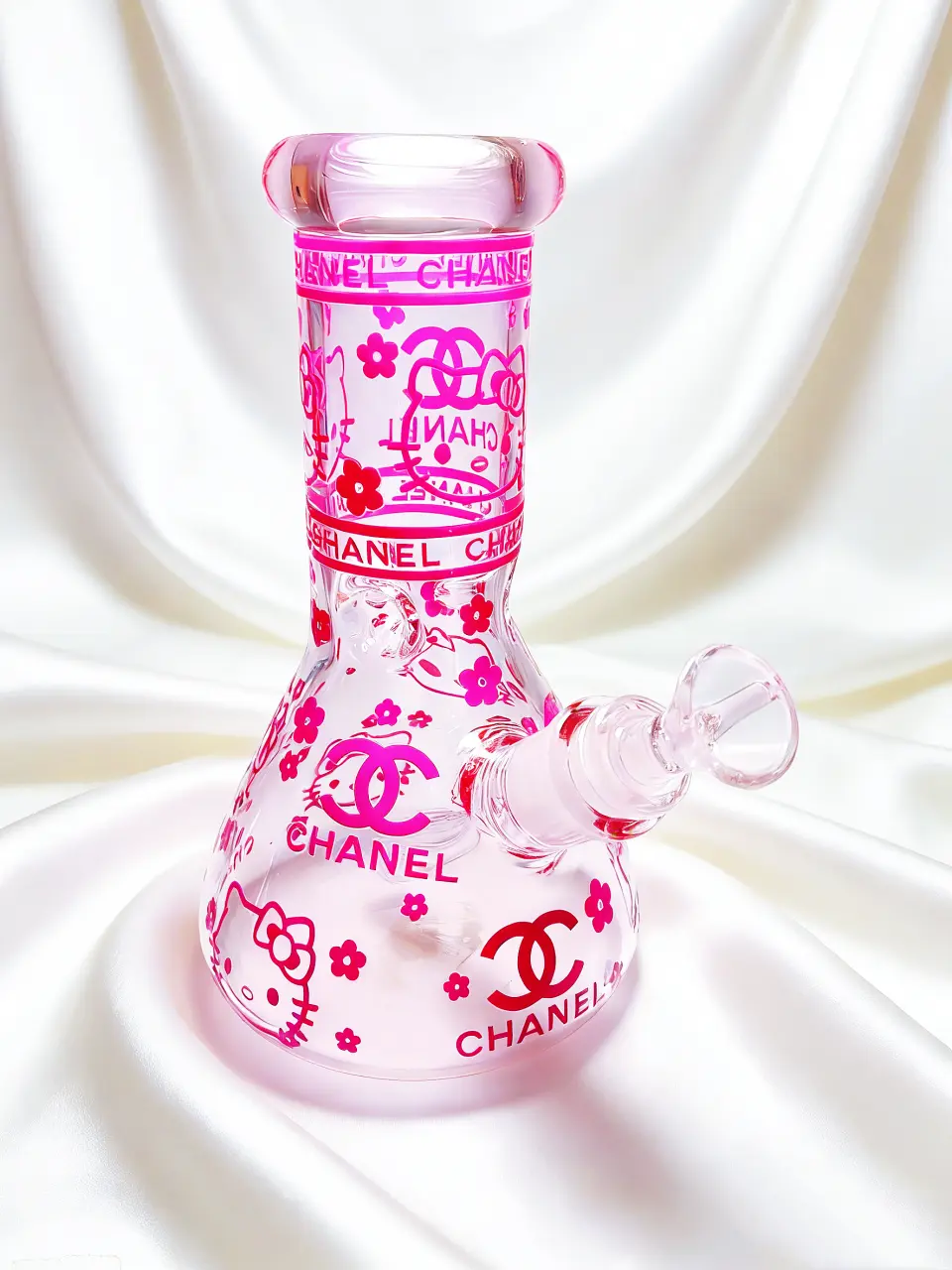 8 Inch 5mm Hello Kitty Chanel-Inspired Pink Beaker Glass Bong - Image 2