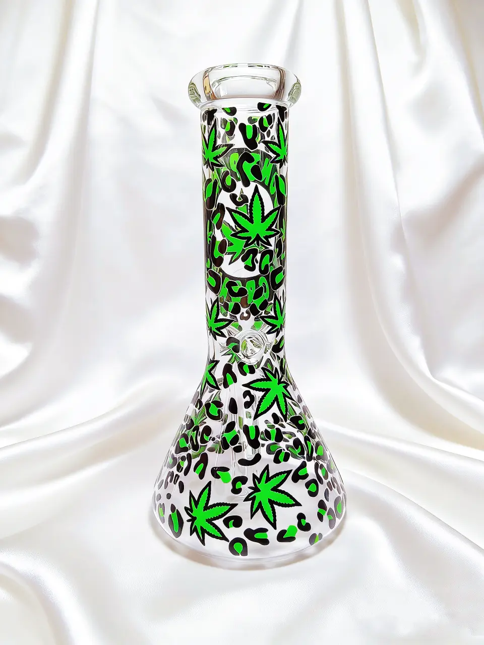 8 Inch Jungle Leopard It’s Organic Beaker Glass Bong - Image 6