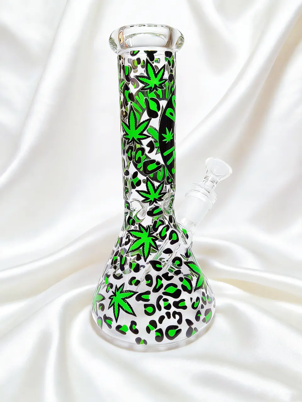 8 Inch Jungle Leopard It’s Organic Beaker Glass Bong - Image 5