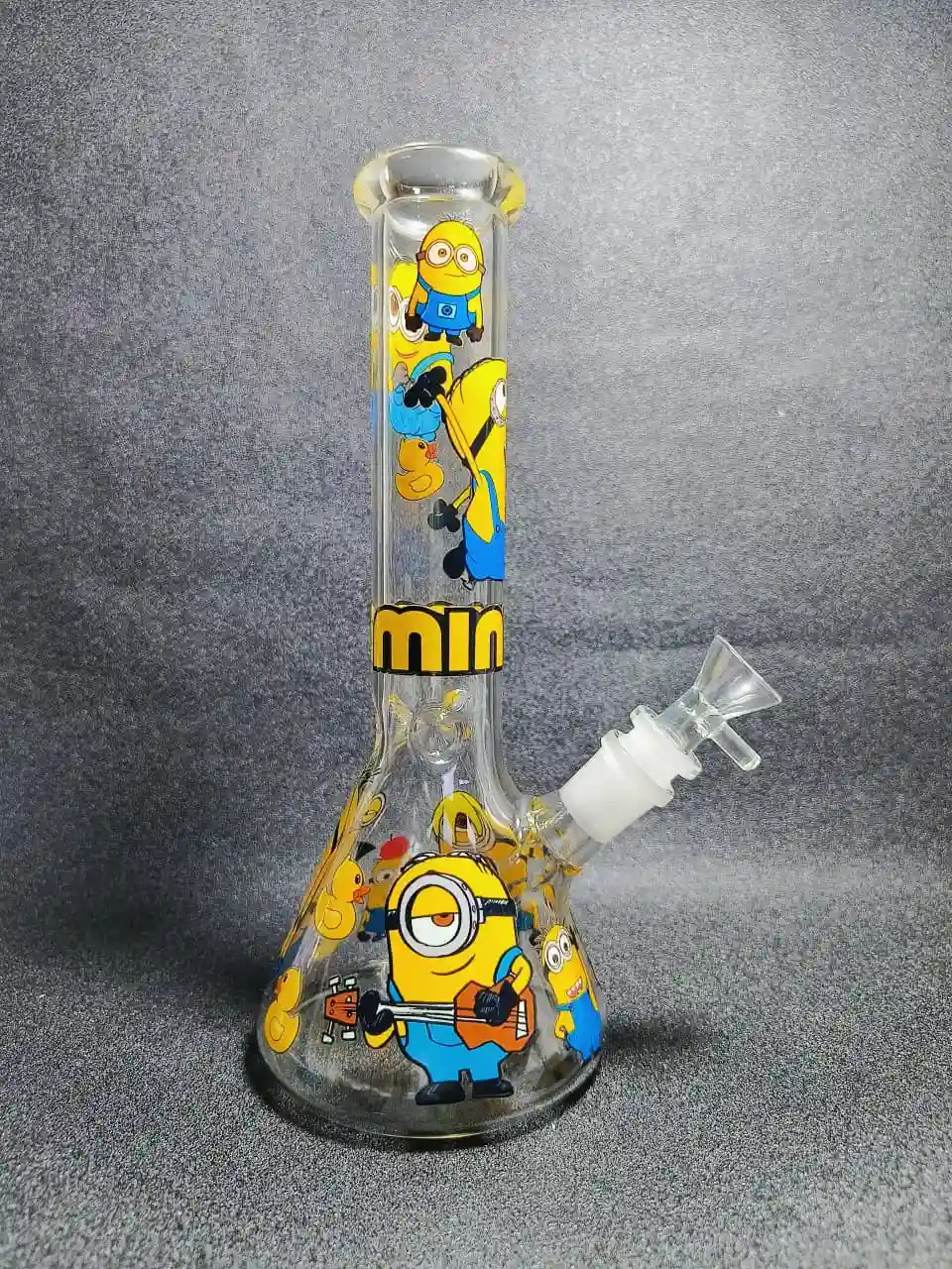 10 Inch Minions Inspired Borosilicate Glass Beaker Bong - Image 2