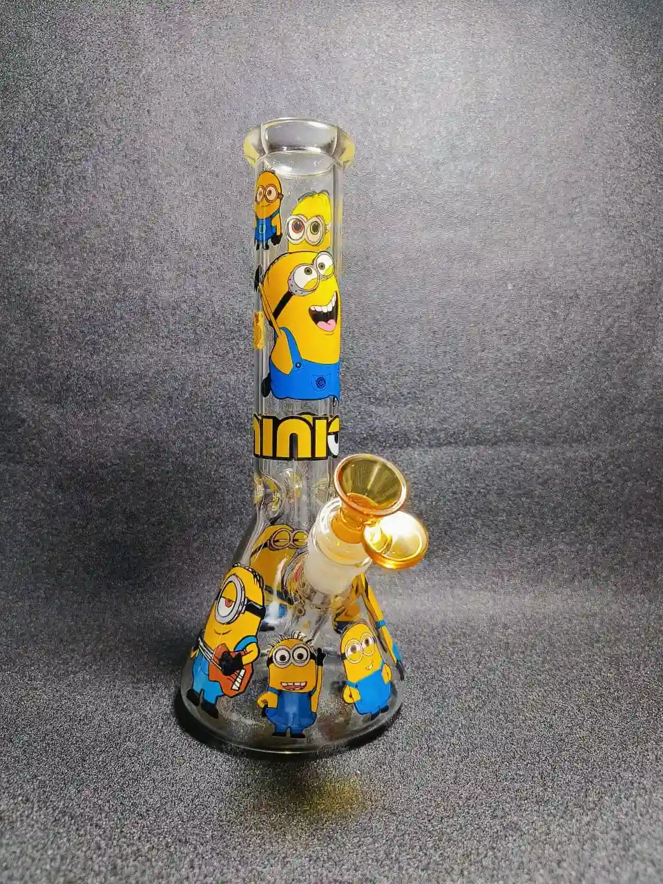 10 Inch Minions Inspired Borosilicate Glass Beaker Bong - Image 5