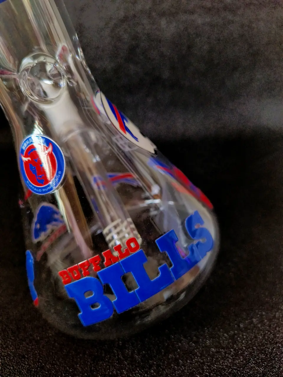 10 Inch Buffalo Bills NFL-Inspired Beaker Glass Bong - Image 8