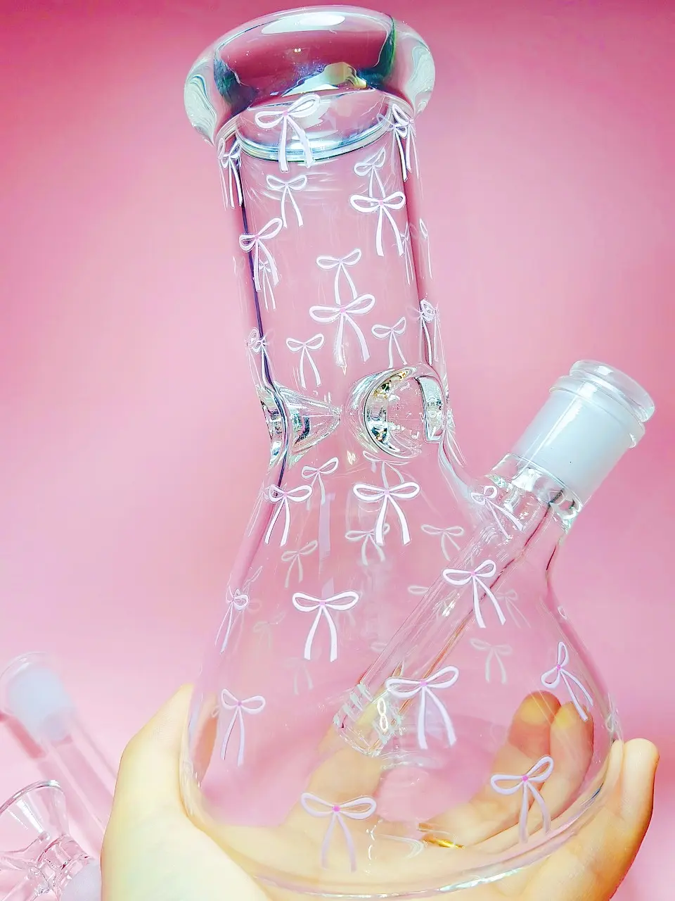 8 Inch 5mm Borosilicate Glass Beaker Bong with Pink Bows - Image 2