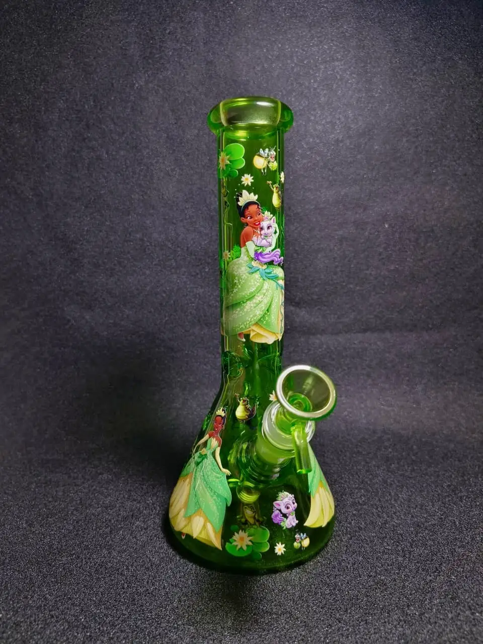 Princess Tiana Inspired 10-Inch Green Beaker Glass Bong with Lily Pad & Frog Artwork