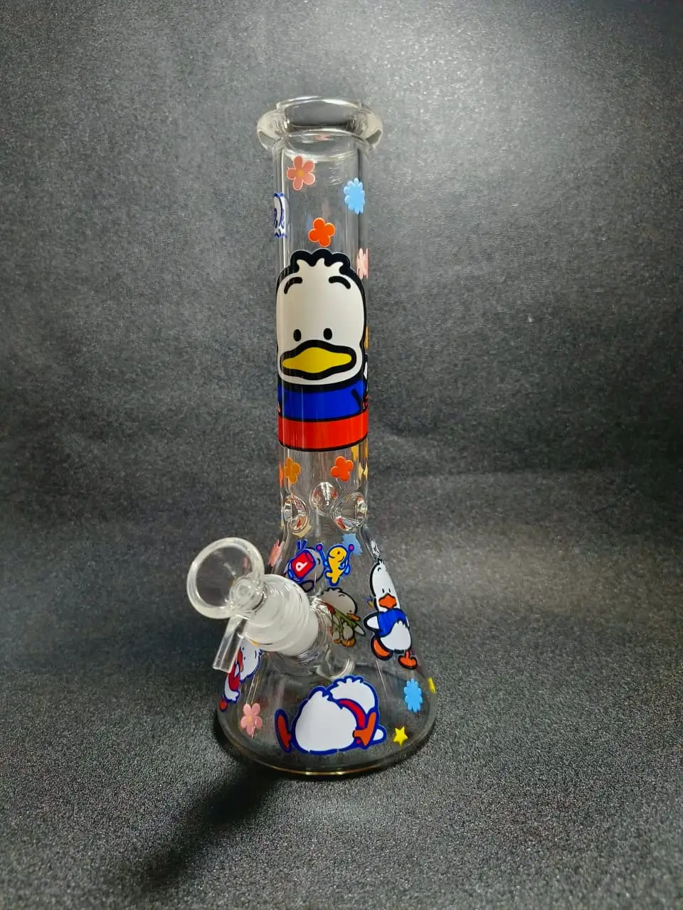 Sanrio Pekkle 10-Inch Kawaii Beaker Glass Bong - Image 5