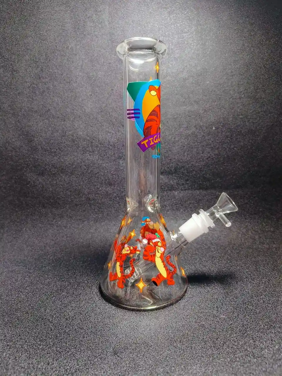 10 Inch Tigger Hundred Acre Stars Beaker Glass Bong - Image 2