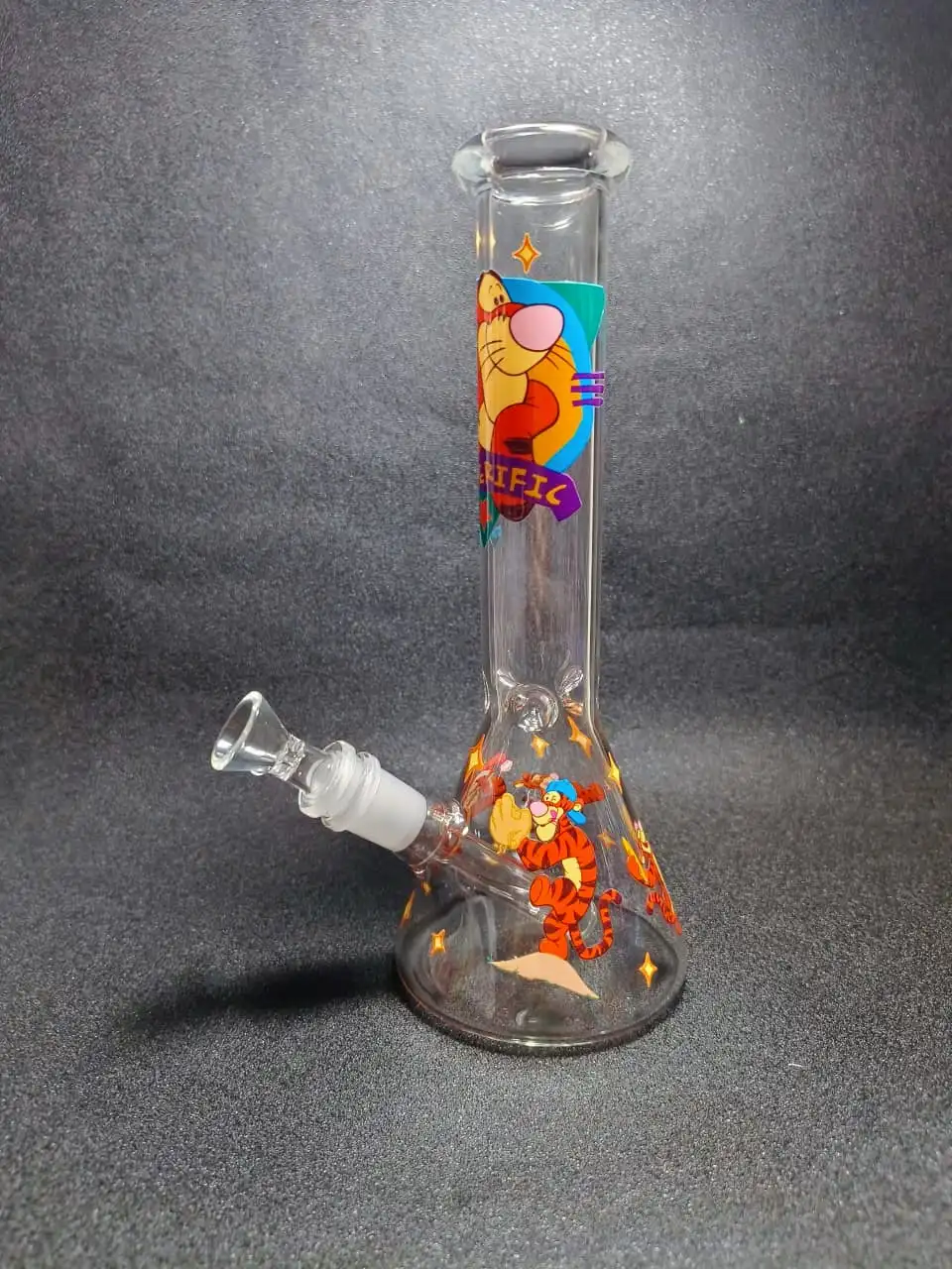 10 Inch Tigger Hundred Acre Stars Beaker Glass Bong - Image 4