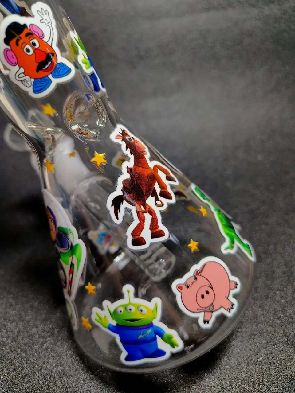 Toy Story Buzz Lightyear, Woody & Jessie 10-Inch Beaker Glass Bong - Image 7