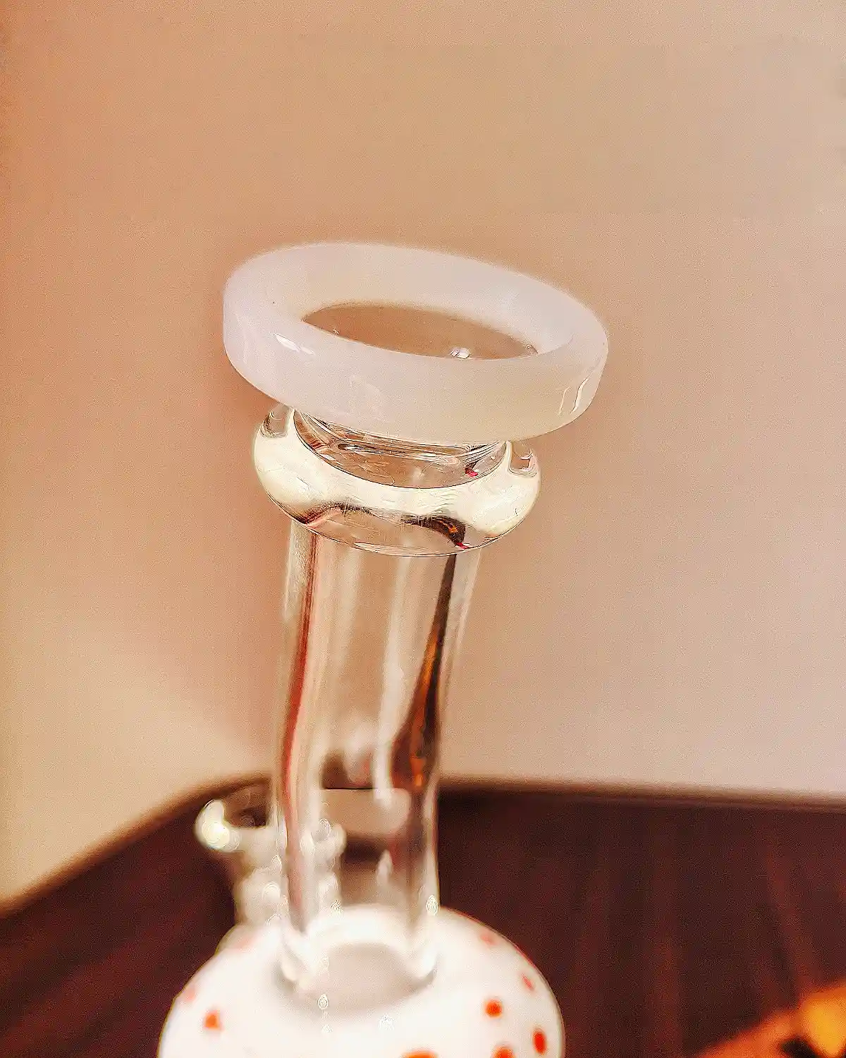 10-Inch Mushroom Borosilicate Glass Bong with Disc Perc - Image 4