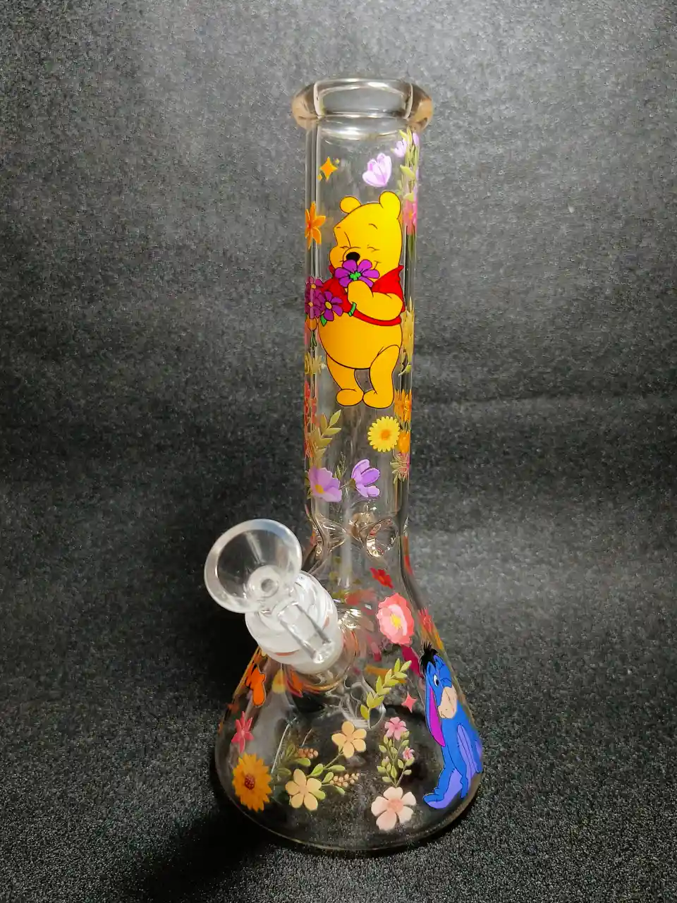 Winnie the Pooh & Tigger Flower Garden 10-Inch Beaker Glass Bong - Image 9